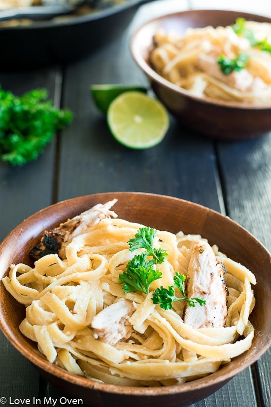 Skinny Chicken Fettuccine Alfredo | Love In My Oven