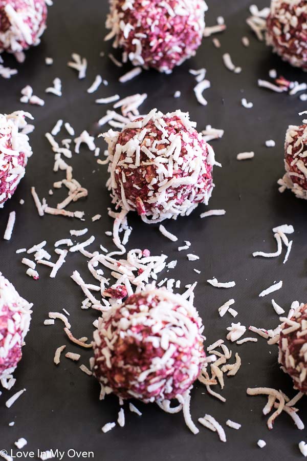 raspberry coconut bites