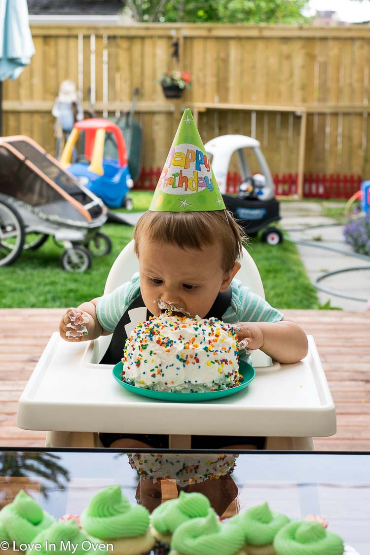 How to Make a Smash Cake - Happy Healthy Eaters