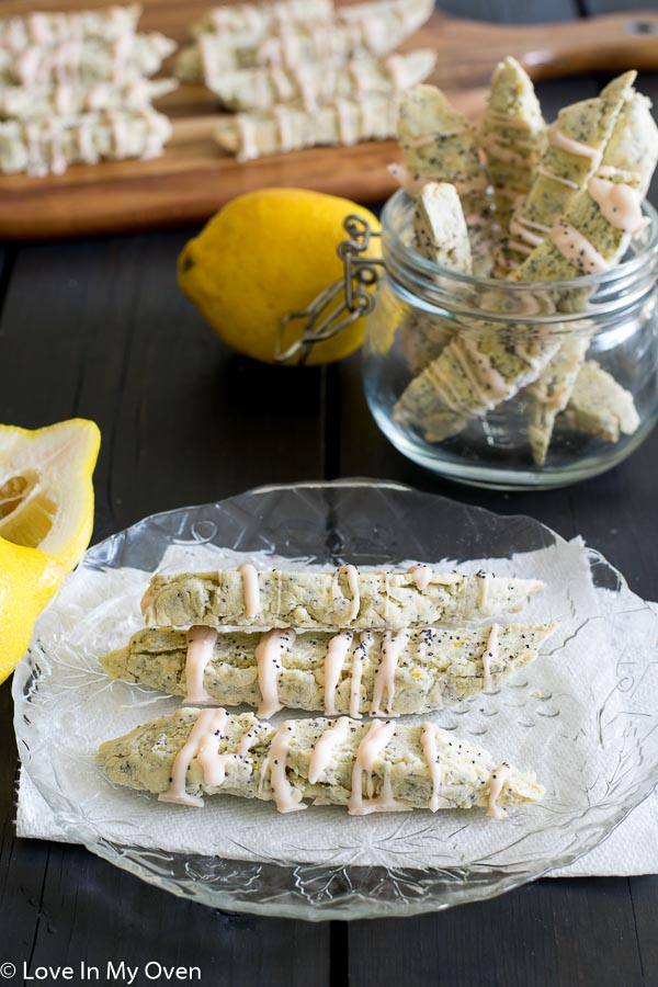 lemon poppy seed biscotti