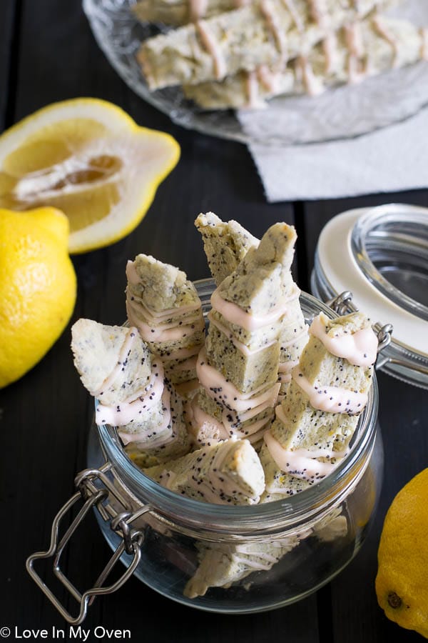 lemon poppyseed biscotti