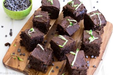 healthy double chocolate zucchini brownies