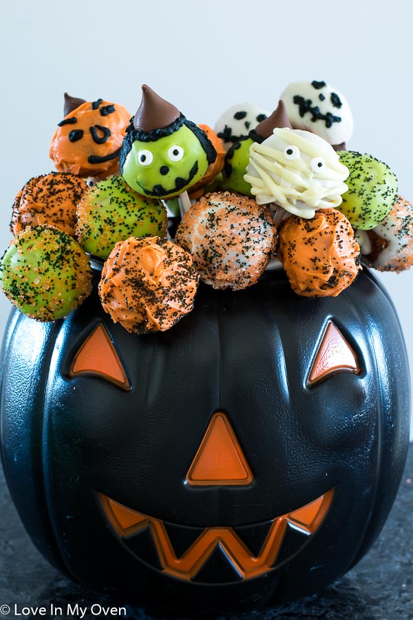 halloween cake pops