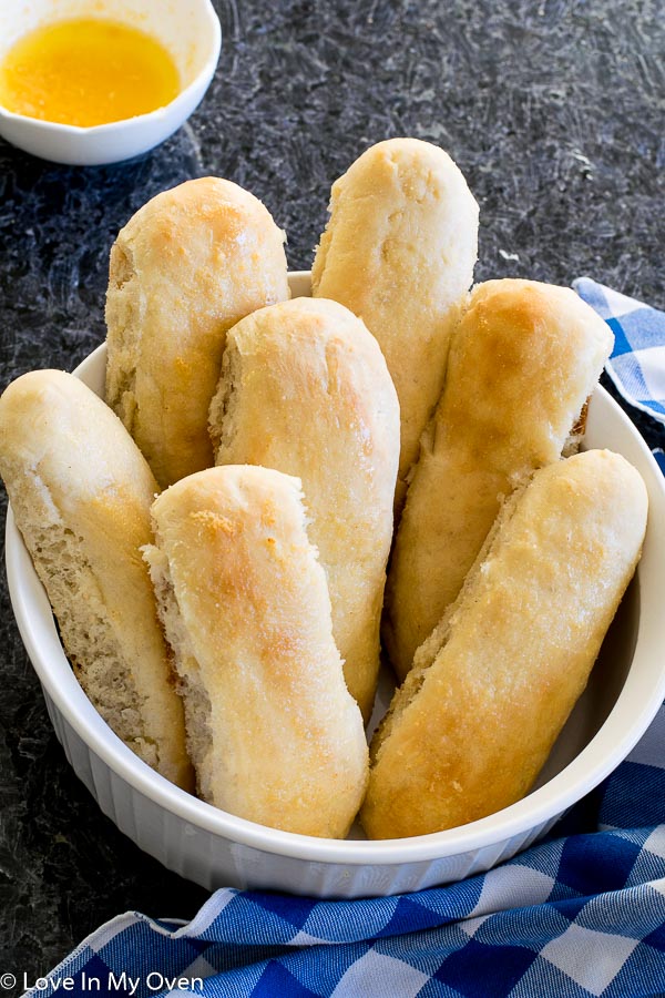easy garlic butter breadsticks