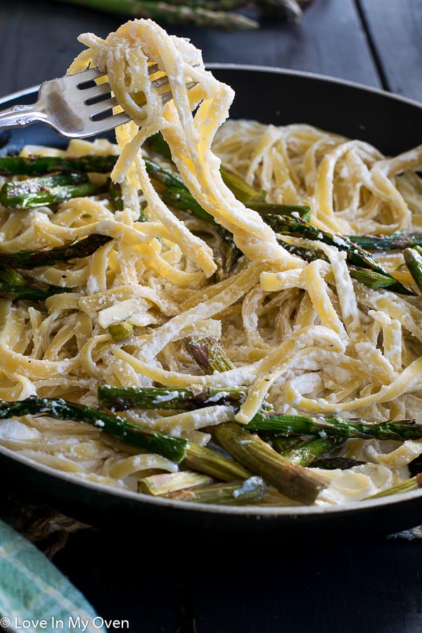 Roasted Asparagus and Ricotta Fettuccine