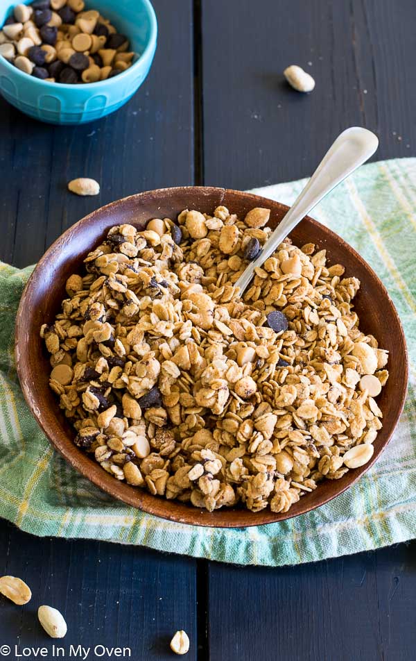 peanut butter granola