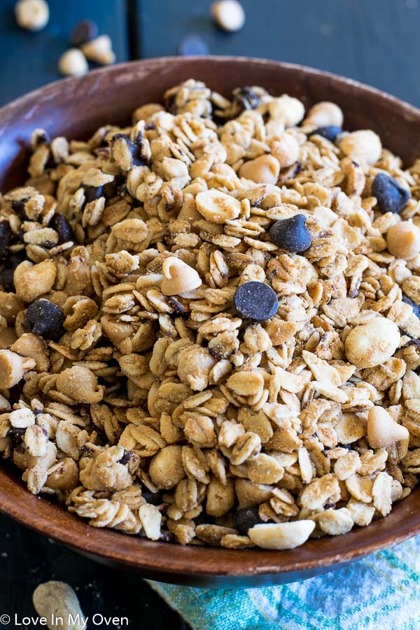 healthy peanut butter granola