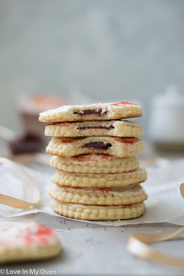 raspberry filled sugar cookies