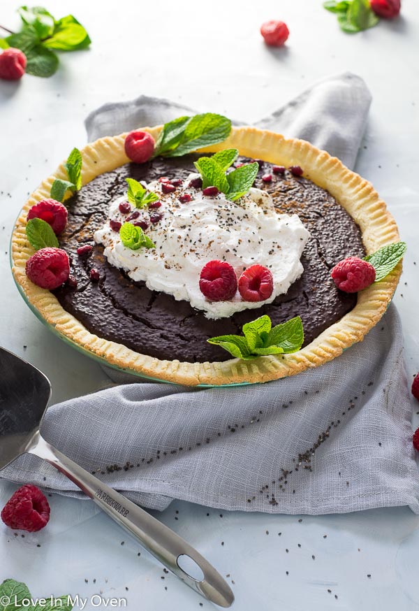 Grain-Free Chocolate Chia Pudding Pie