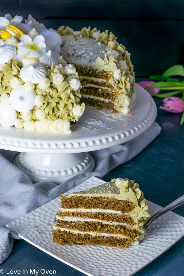 matcha-vanilla cake