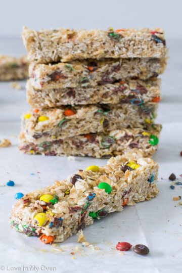 M&M Granola Bars - Love In My Oven