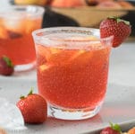 peach vodka cocktail