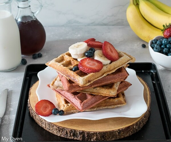 healthy banana waffles