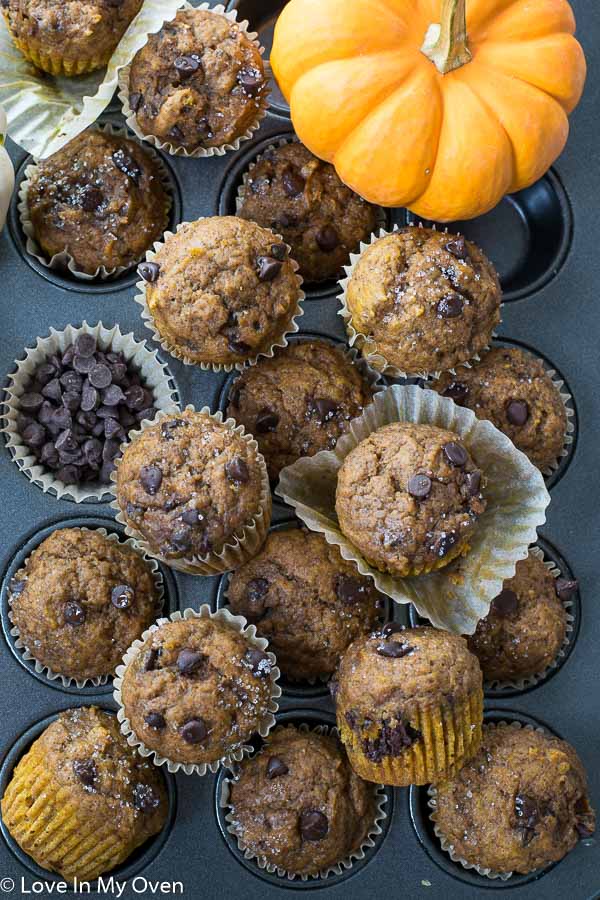 mini pumpkin muffins