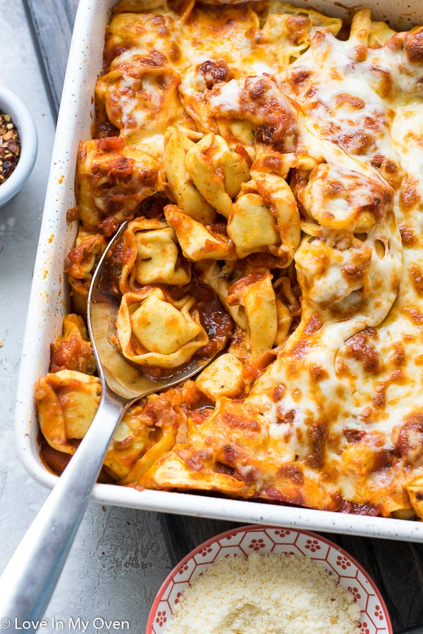 cheesy tortellini bake