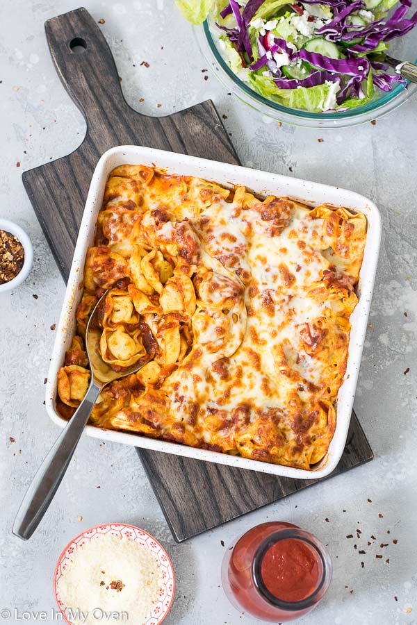 cheesy tortellini bake