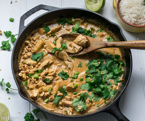 thai chicken peanut curry