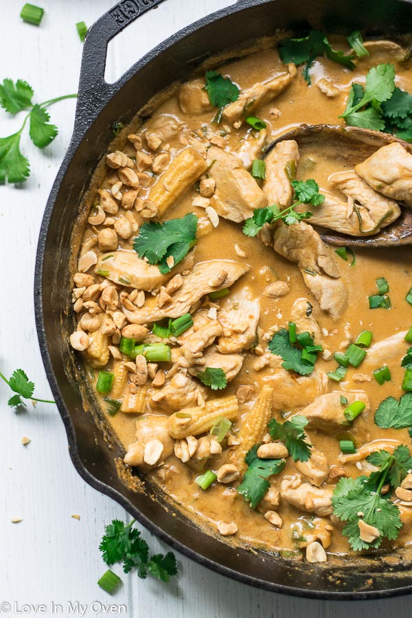 thai chicken peanut curry