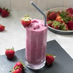 3 ingredient strawberry smoothie