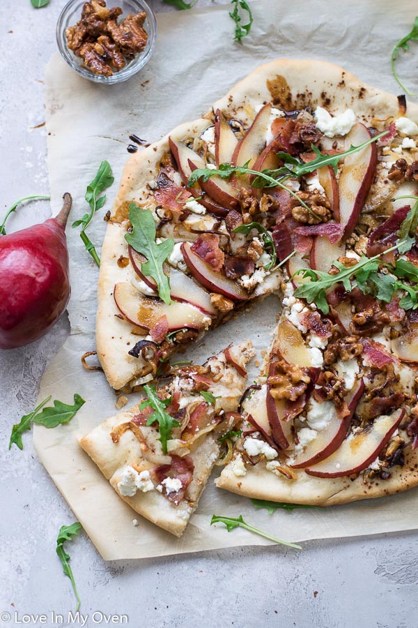 pear and goat cheese pizza