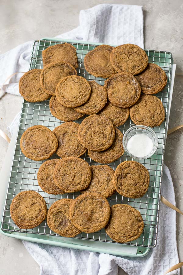 chewy ginger molasses cookies