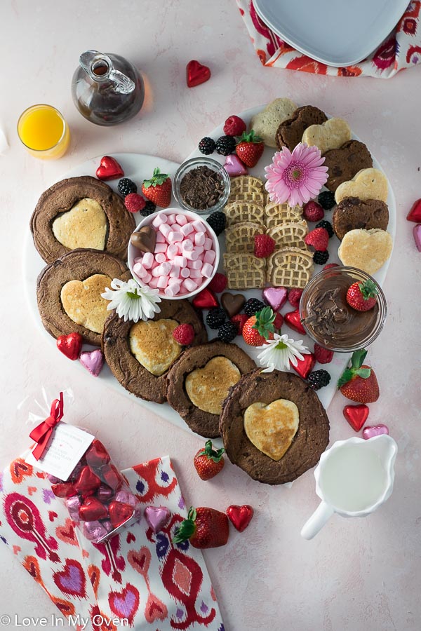 https://loveinmyoven.com/wp-content/uploads/2021/02/heart-pancakes-9.jpg