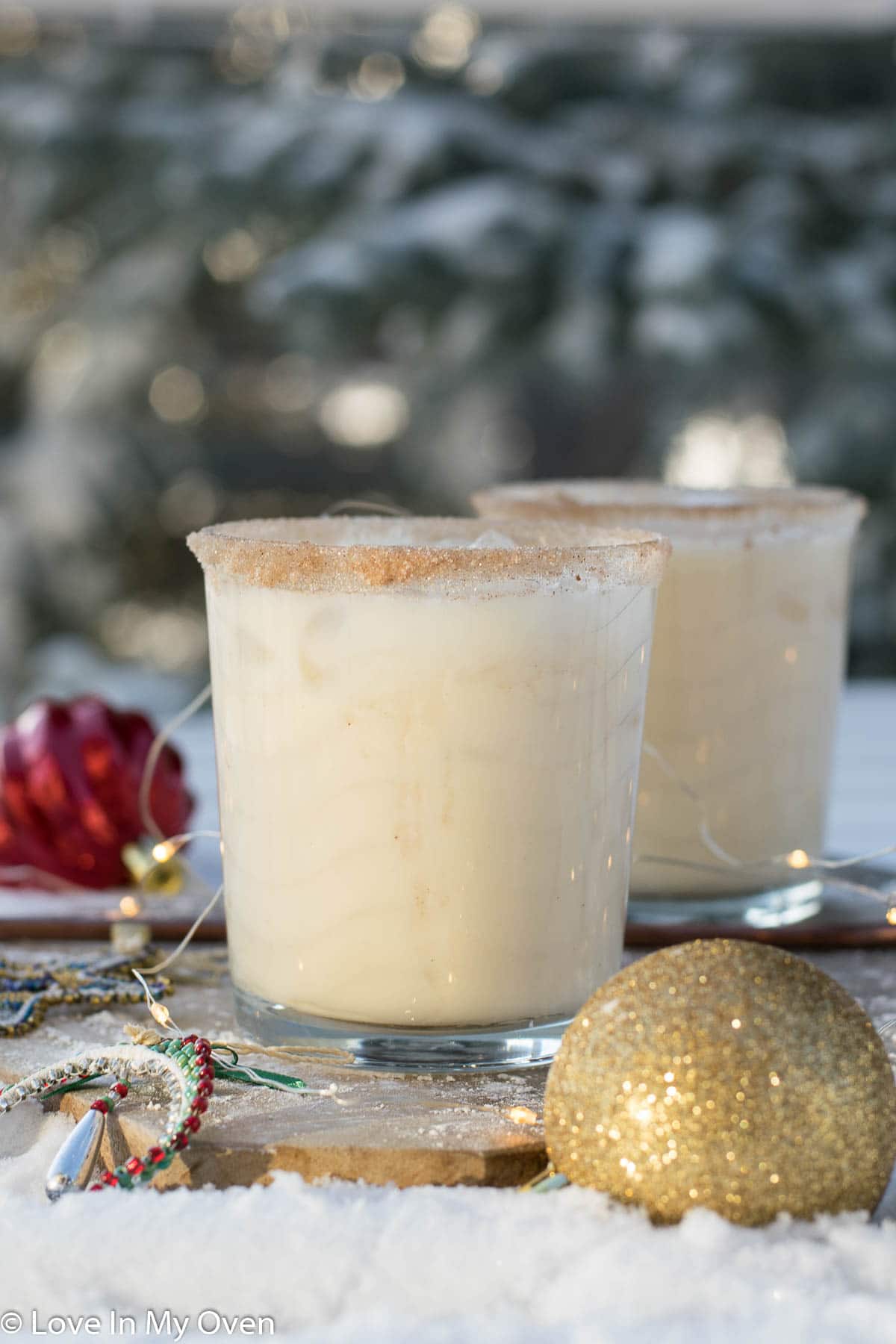 vodka eggnog cocktail