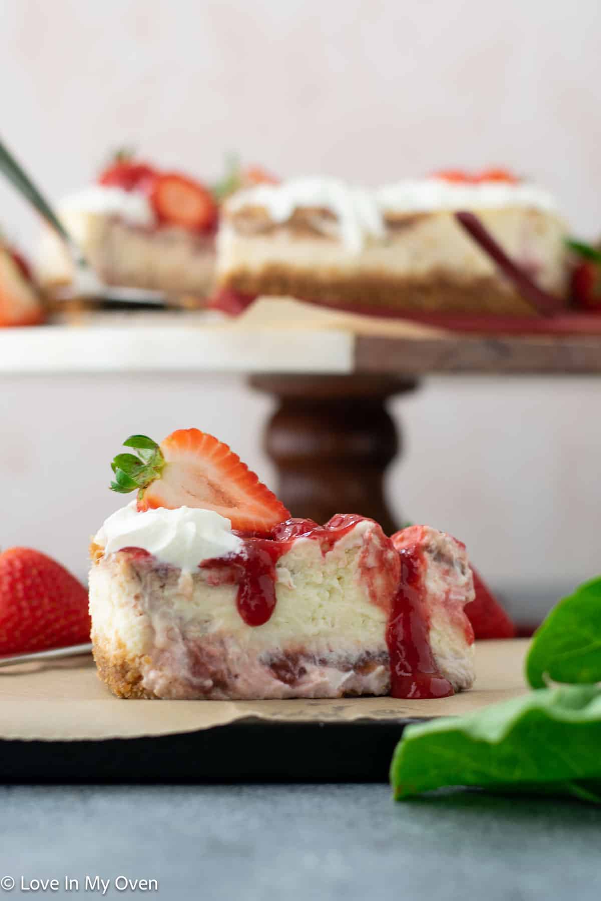 strawberry rhubarb cheesecake