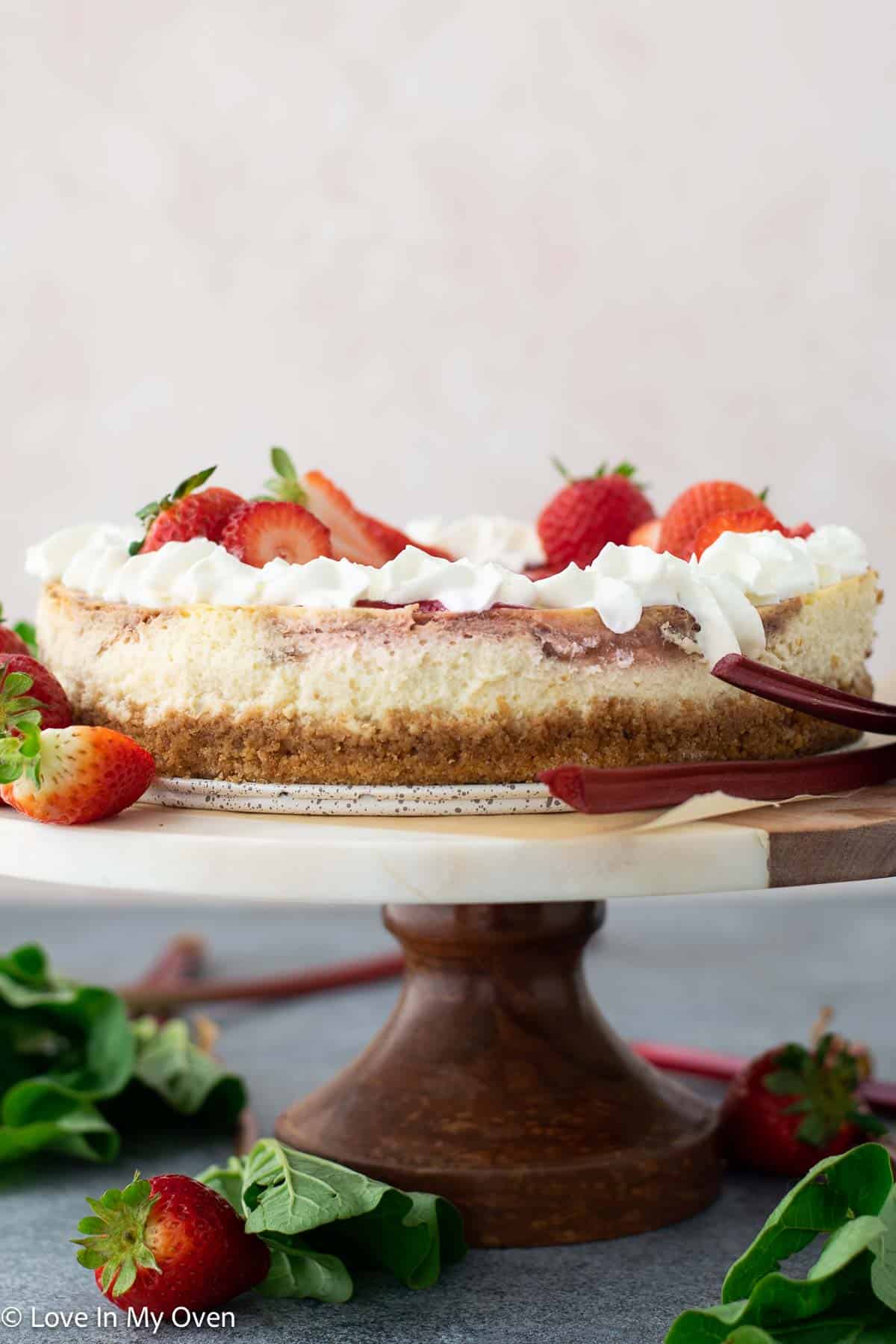 How to Remove Cheesecake from Springform Pan - Life Love and Sugar