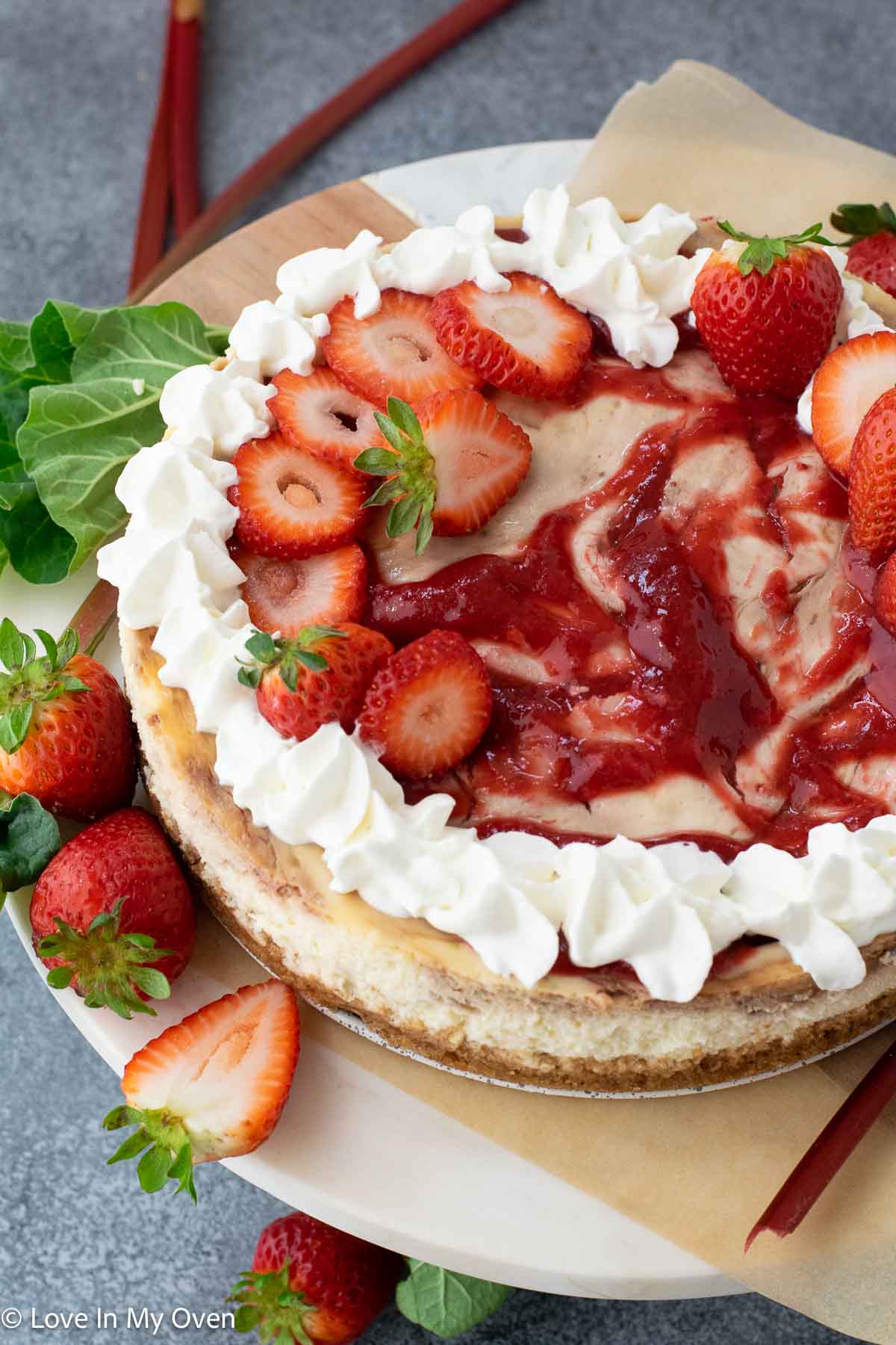 strawberry rhubarb cheesecake