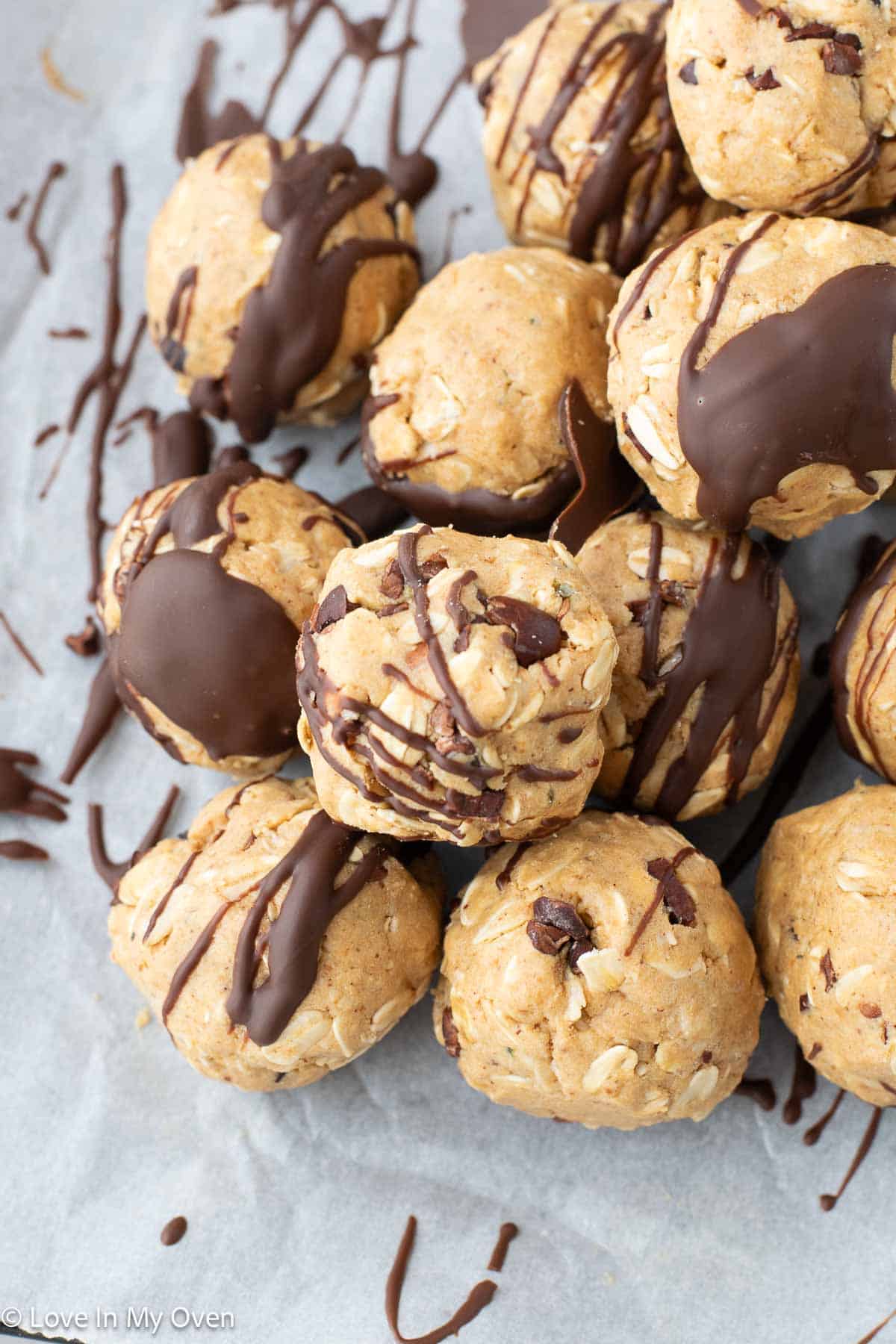 peanut butter protein balls